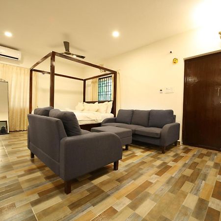 Brown Town Resort & Spa Hyderabad Luaran gambar