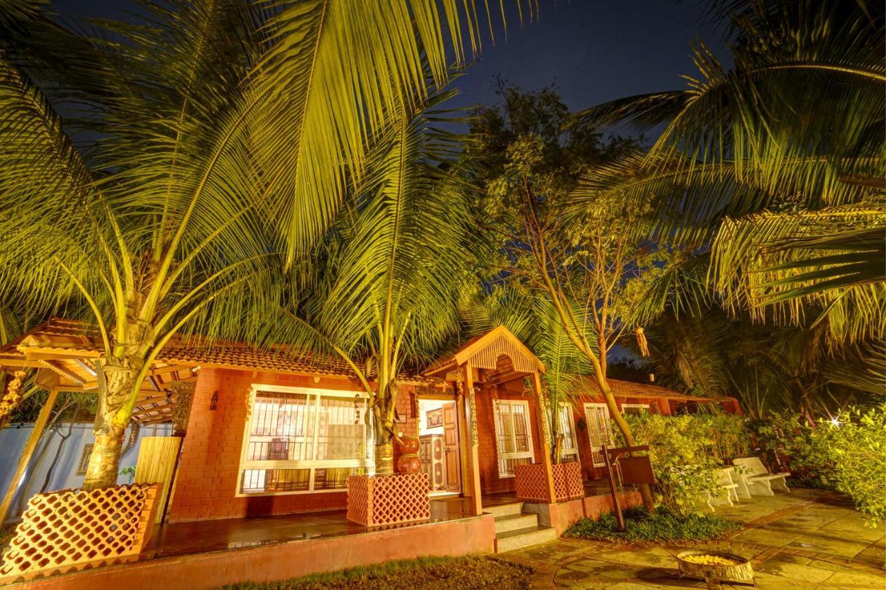 Brown Town Resort & Spa Hyderabad Luaran gambar