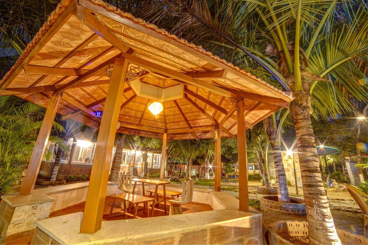 Brown Town Resort & Spa Hyderabad Luaran gambar