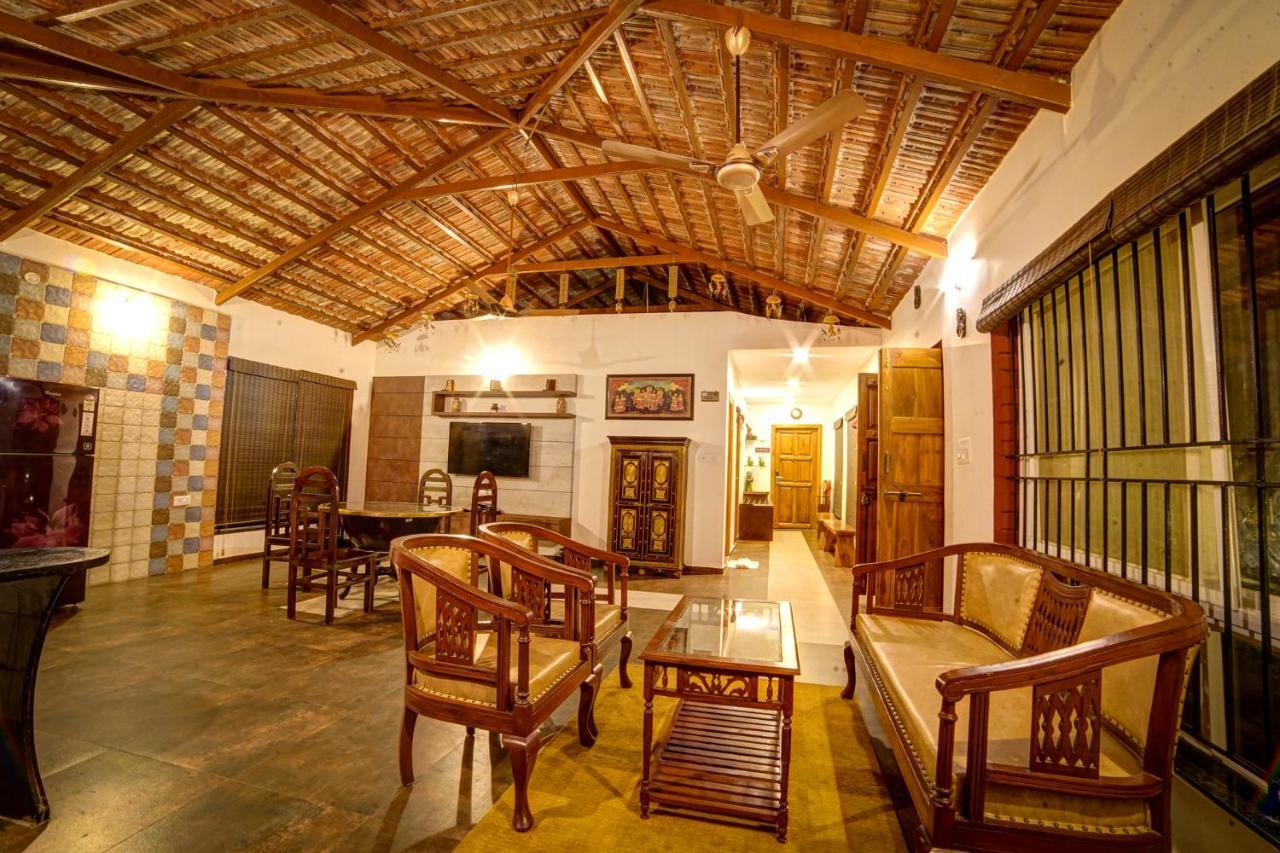 Brown Town Resort & Spa Hyderabad Luaran gambar
