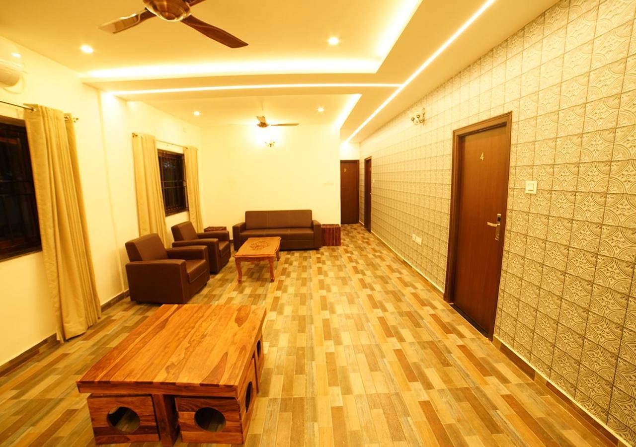 Brown Town Resort & Spa Hyderabad Luaran gambar