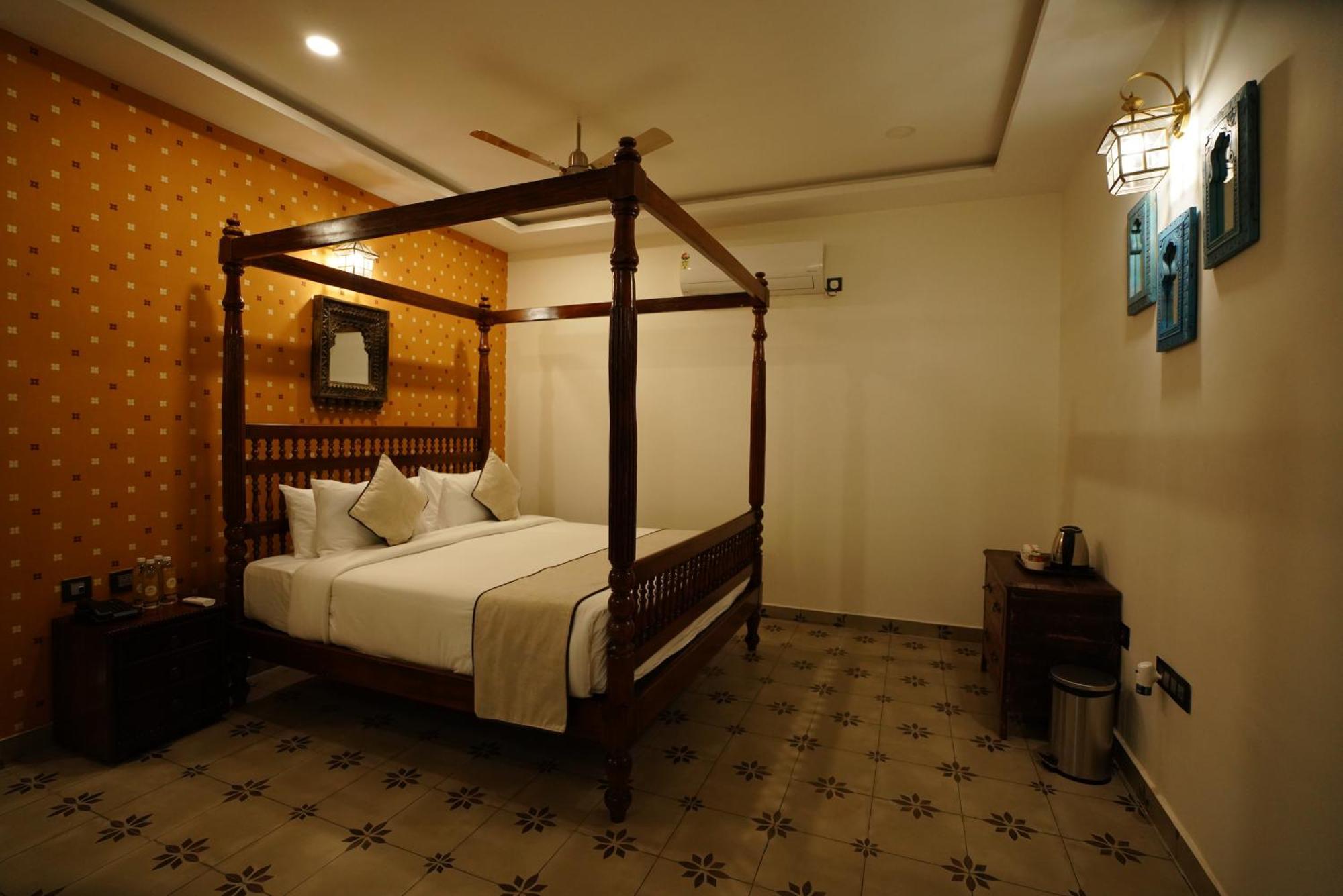 Brown Town Resort & Spa Hyderabad Luaran gambar